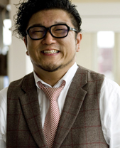 取締役副社長　奥山史貴